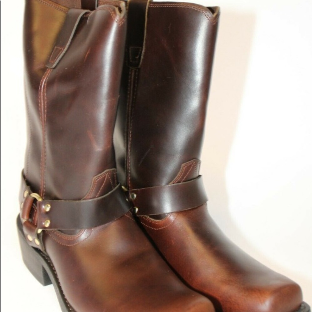 Men’s Durango harness boots